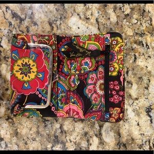 Vera Bradley Wallet, Pattern “Symphony in Hue”